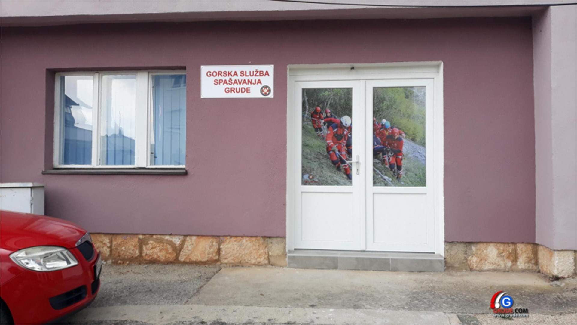 GSS Grude tragao za starijom osobom