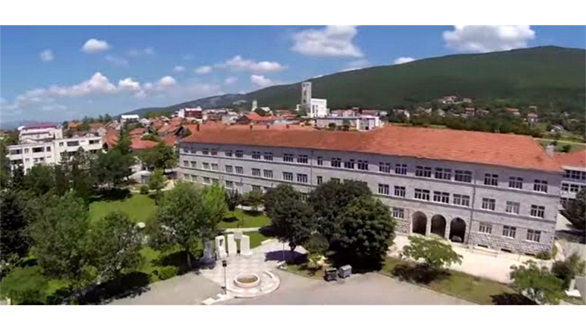 Posušje jedno od rijetkih mjesta koje je očuvalo kulturno nasljeđe i širi se odličnim geografskim položajem