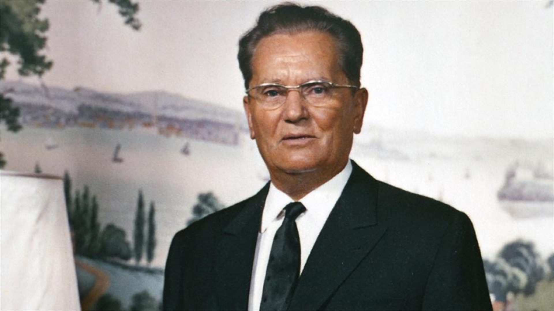 44 godine bez Broza! Proizvod jednog vremena u kojem su vladali ekstremi i čije je životno djelo propalo