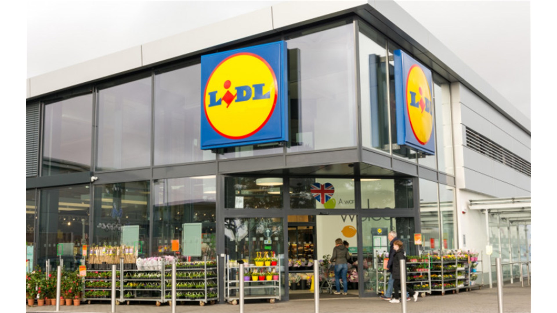 Lidl zbog brojnih krađa u dućane uvodi veliku promjenu...