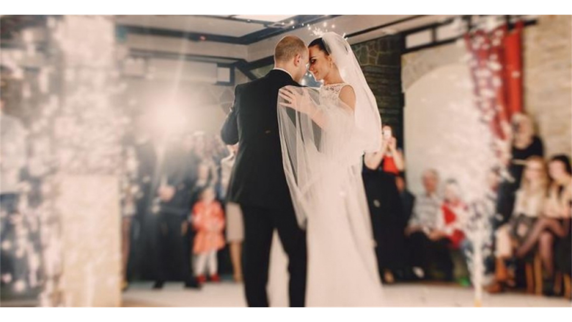 NOVI ZAKON O SVADBAMA: domaća rakija samo s markicom, fotografi i glazbenici uz fiskalne račune...