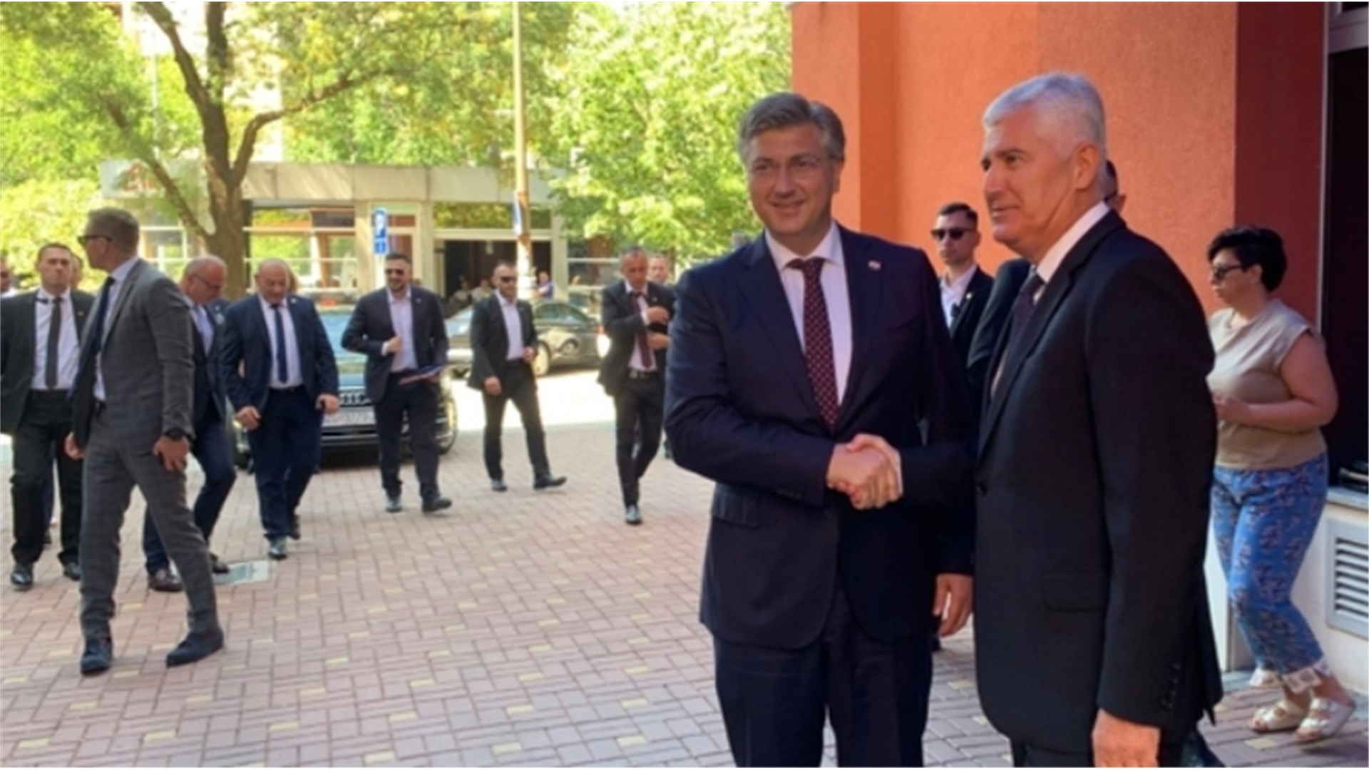 U oko 9 godina Vlada na čelu s Plenkovićem u projekte Hrvata uložila gotovo pola milijarde eura