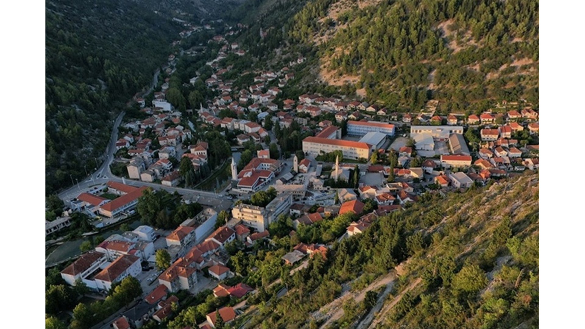 Noćas nestala dvojica mladića iz Stoca, traže ih roditelji i policija