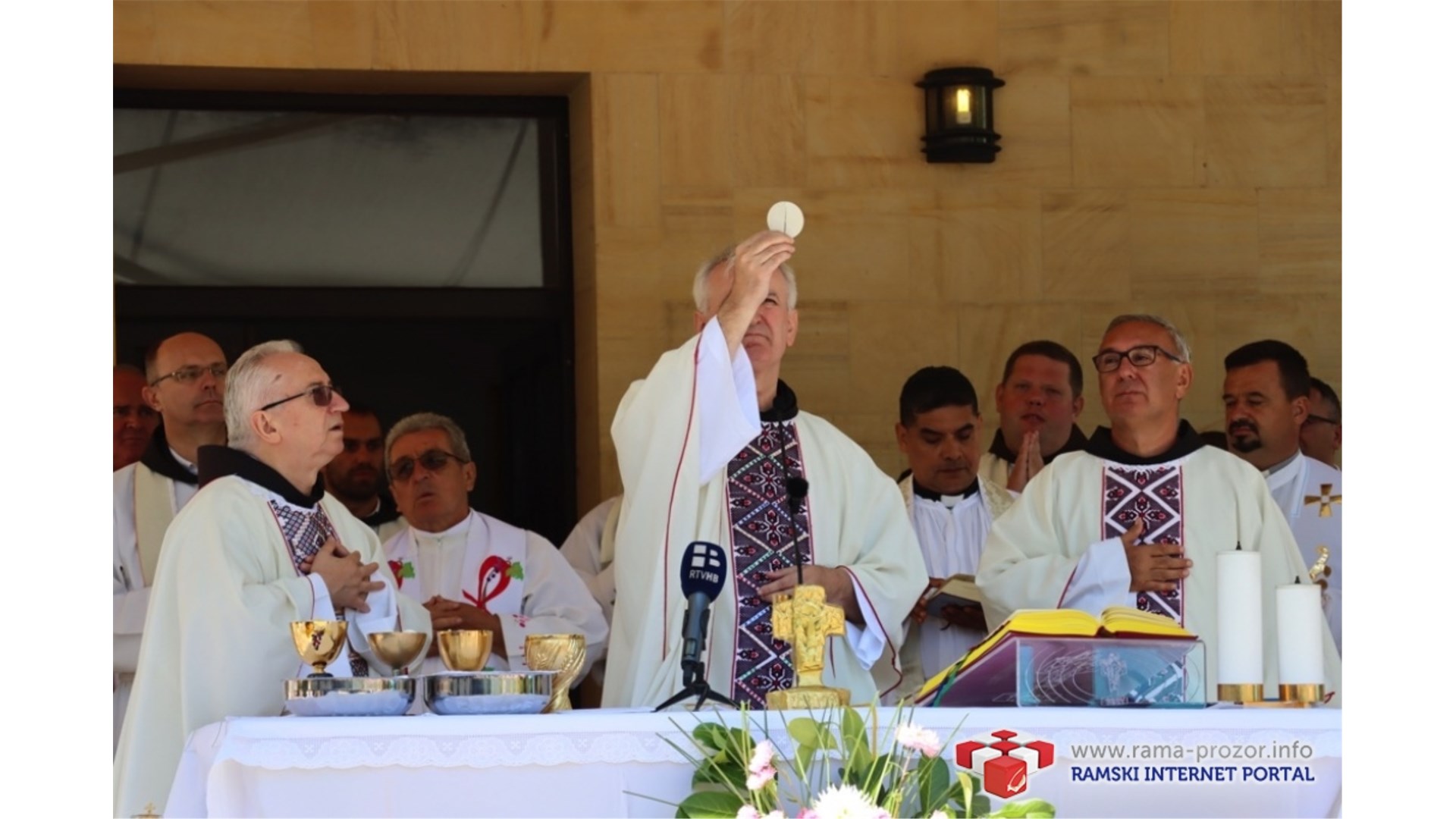 Svečano proslavljen blagdan Male Gospe na Šćitu