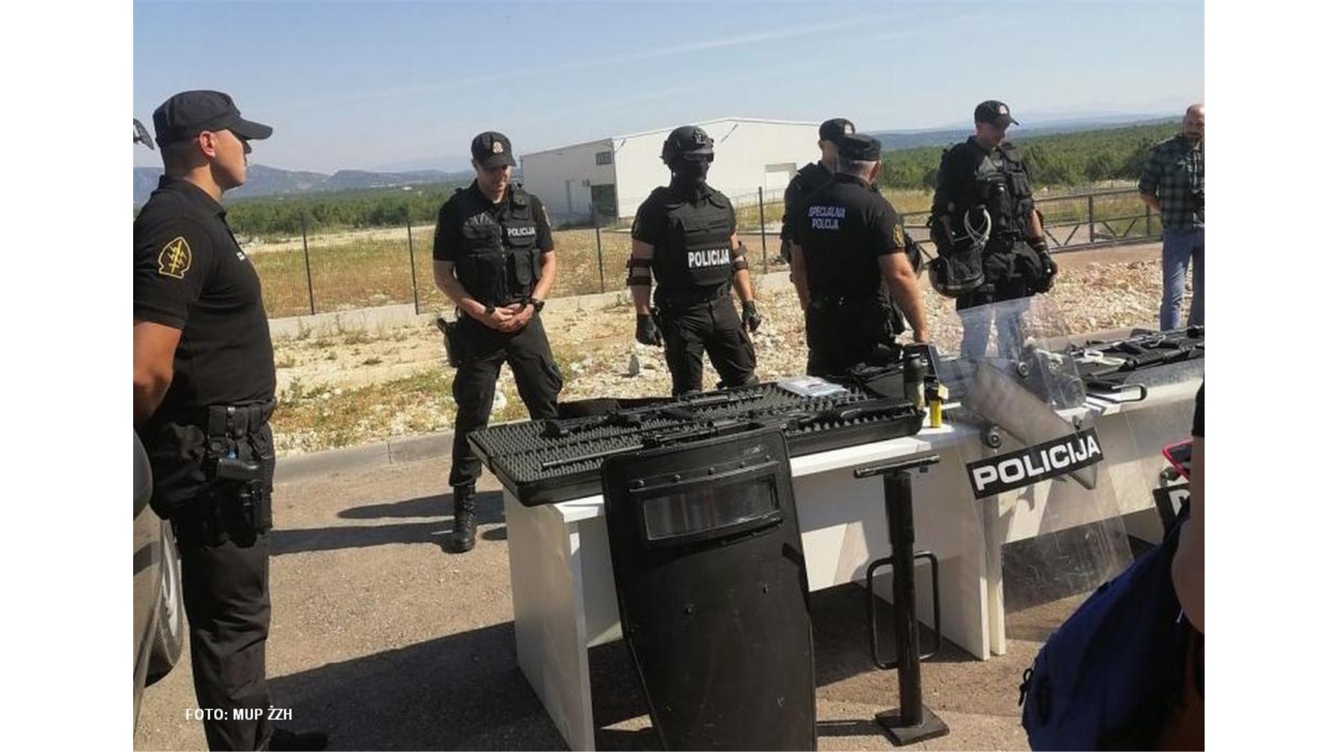 Hrvatske županije odbile da policajci nose obilježja Federacije BiH