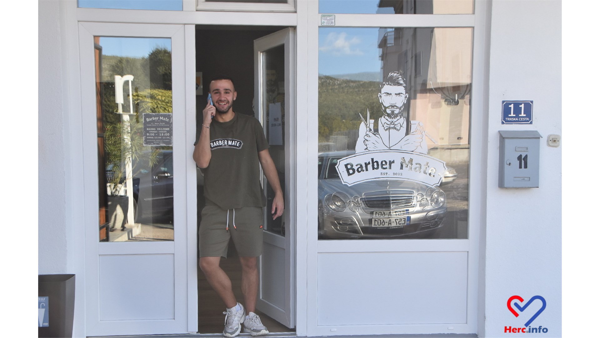 (FOTO) Mate Čolak, nogometaš među frizerima: Traže se frizure kao kod Gvardiola, Ronalda, Hazarda, Beckhama...