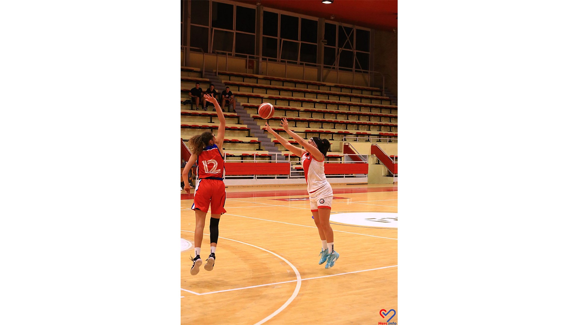 FOTO: Košarkašice Zrinjskog slavile protiv Igmana! Sara Herceg upisala 25 poena, Katja Bakalar 16