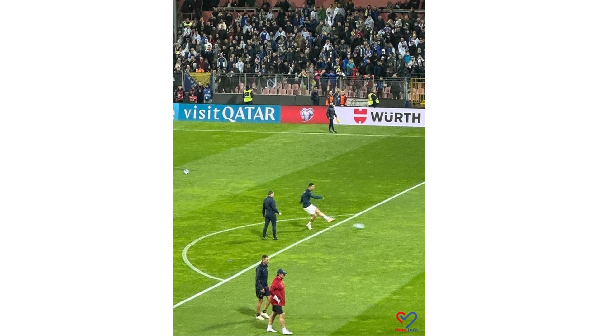 FOTO: Bili smo u Zenici! Ronalda došli gledati navijači, a i igrači BiH! Doktor igre pojačavao rekorde, stadion mu vikao 'siiuuu'