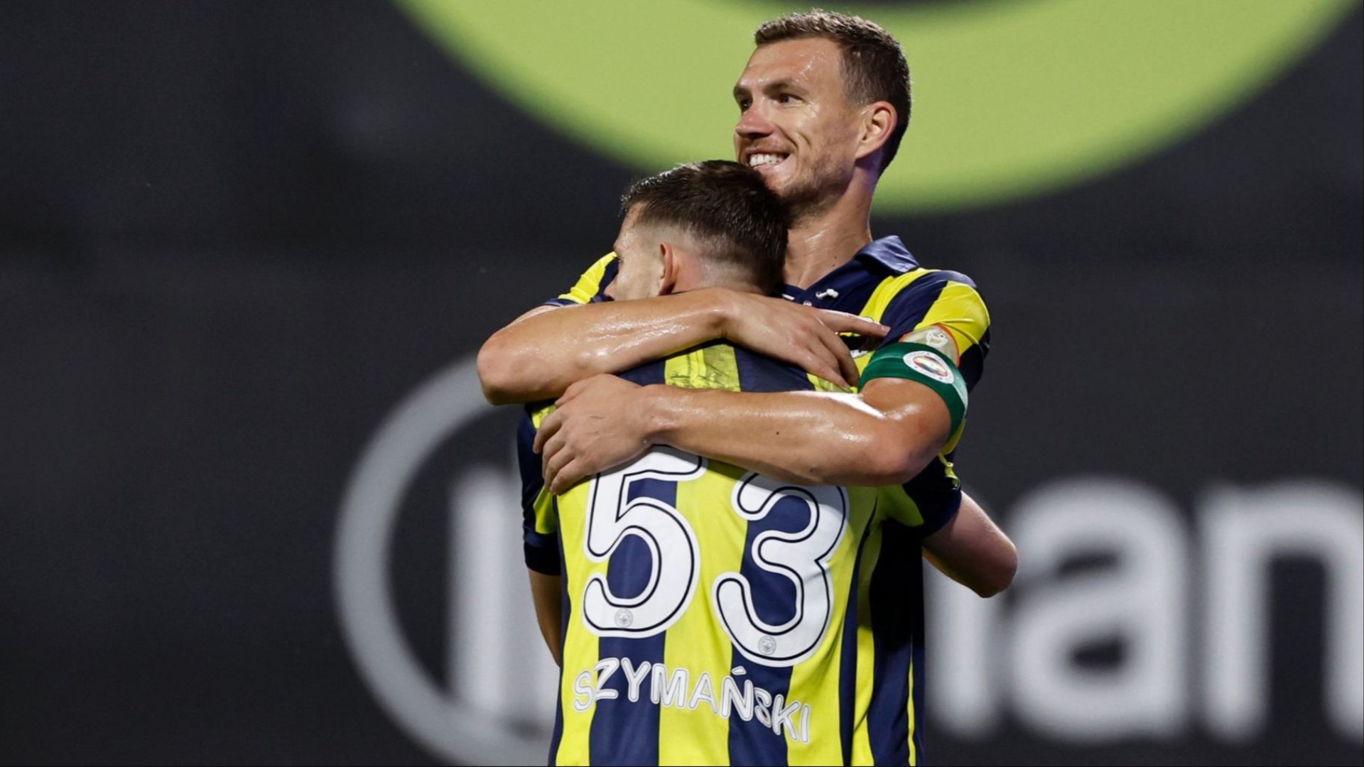 Džeko za 22 minute zabio hat-trick! Prvi je strijelac Turske
