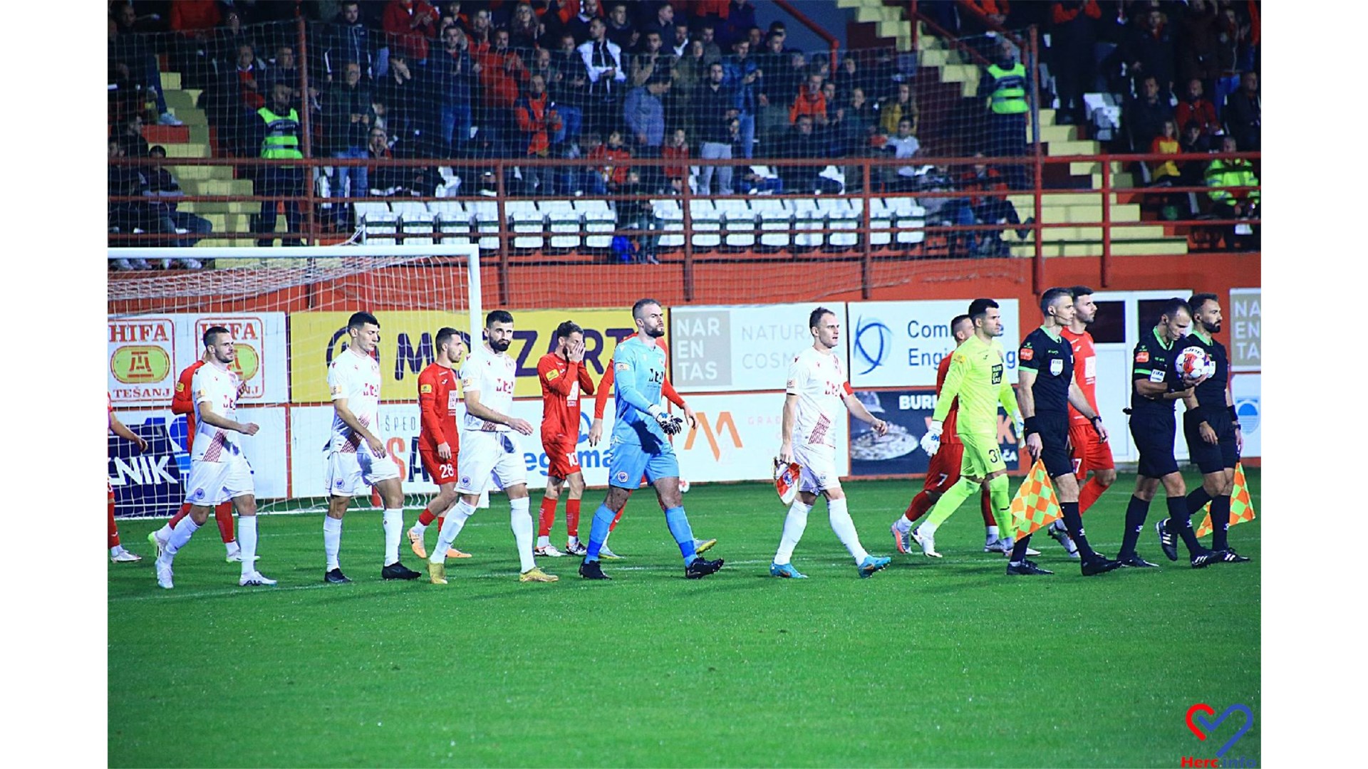 FOTO: Utakmica u kojoj je sport pao u drugi plan...