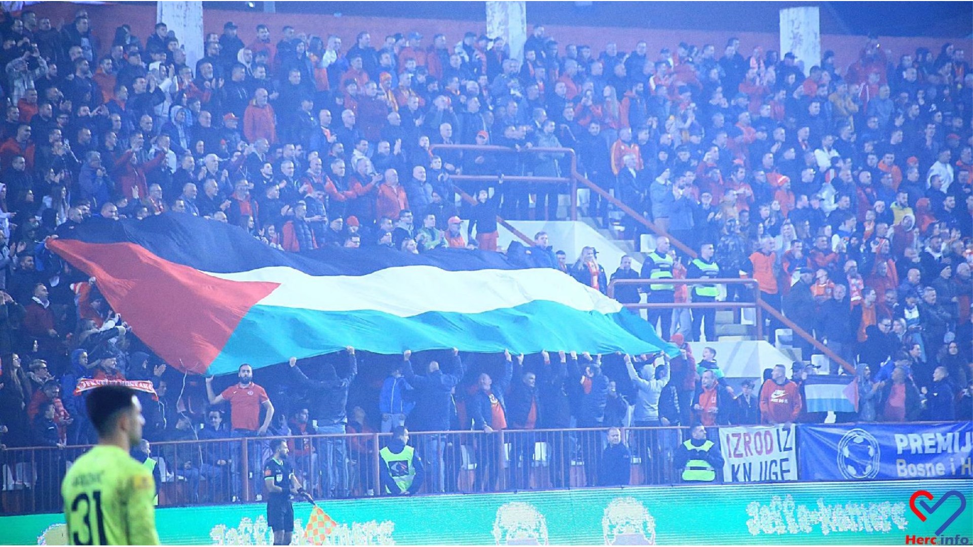 FOTO: Utakmica u kojoj je sport pao u drugi plan...