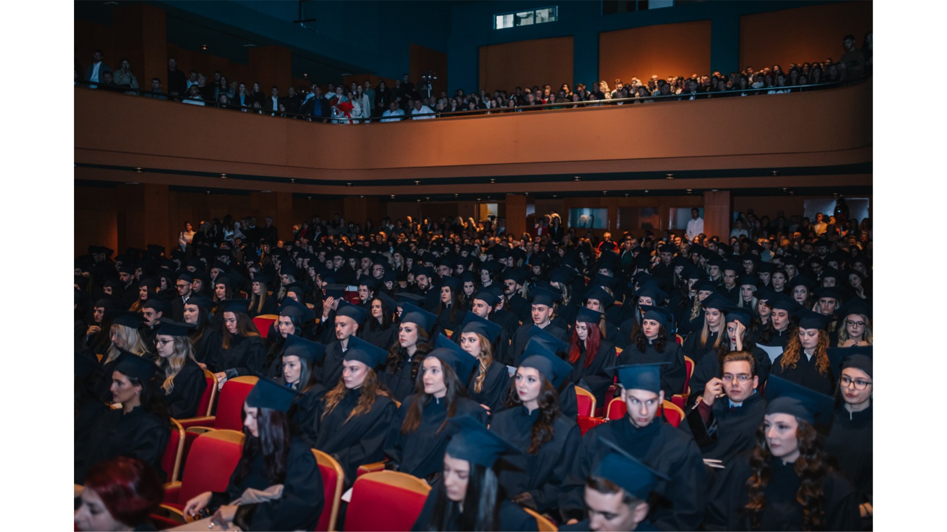 FOTO: Svečano promovirano 367 diplomanda Filozofskog fakulteta Sveučilišta u Mostaru