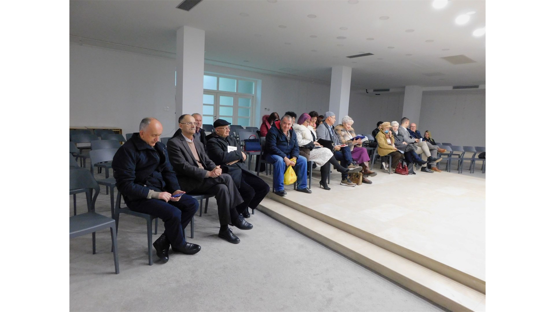 Adventska književna večer DHK HB