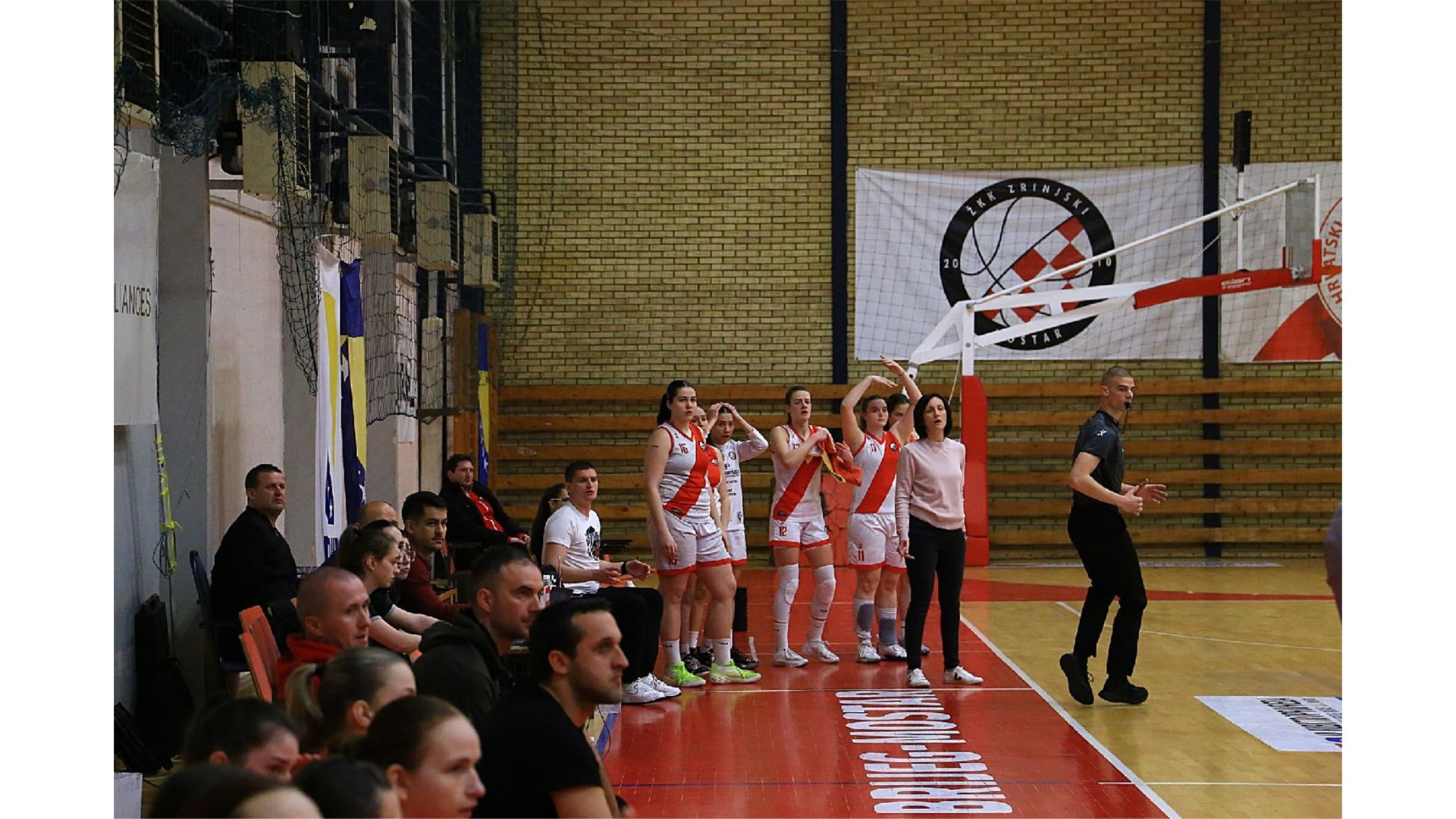 FOTO: Plemkinje u Mostaru slavile protiv Jumpera! Bravo ŽKK Zrinjski 2010