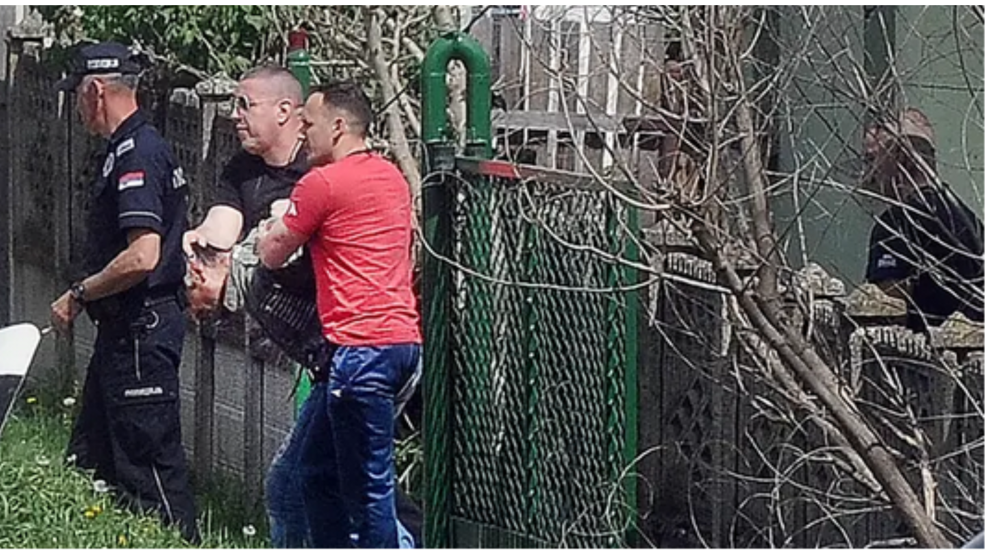 Ubojica tvrdi da je Danka disala i da ju je zadavio, drugi šuti! Doveli su ga pred kuću