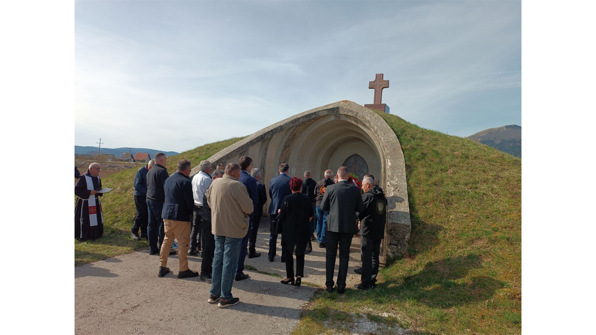 Kupres - Obilježena 32. obljetnica stradanja, otkriven i novi spomenik FOTO