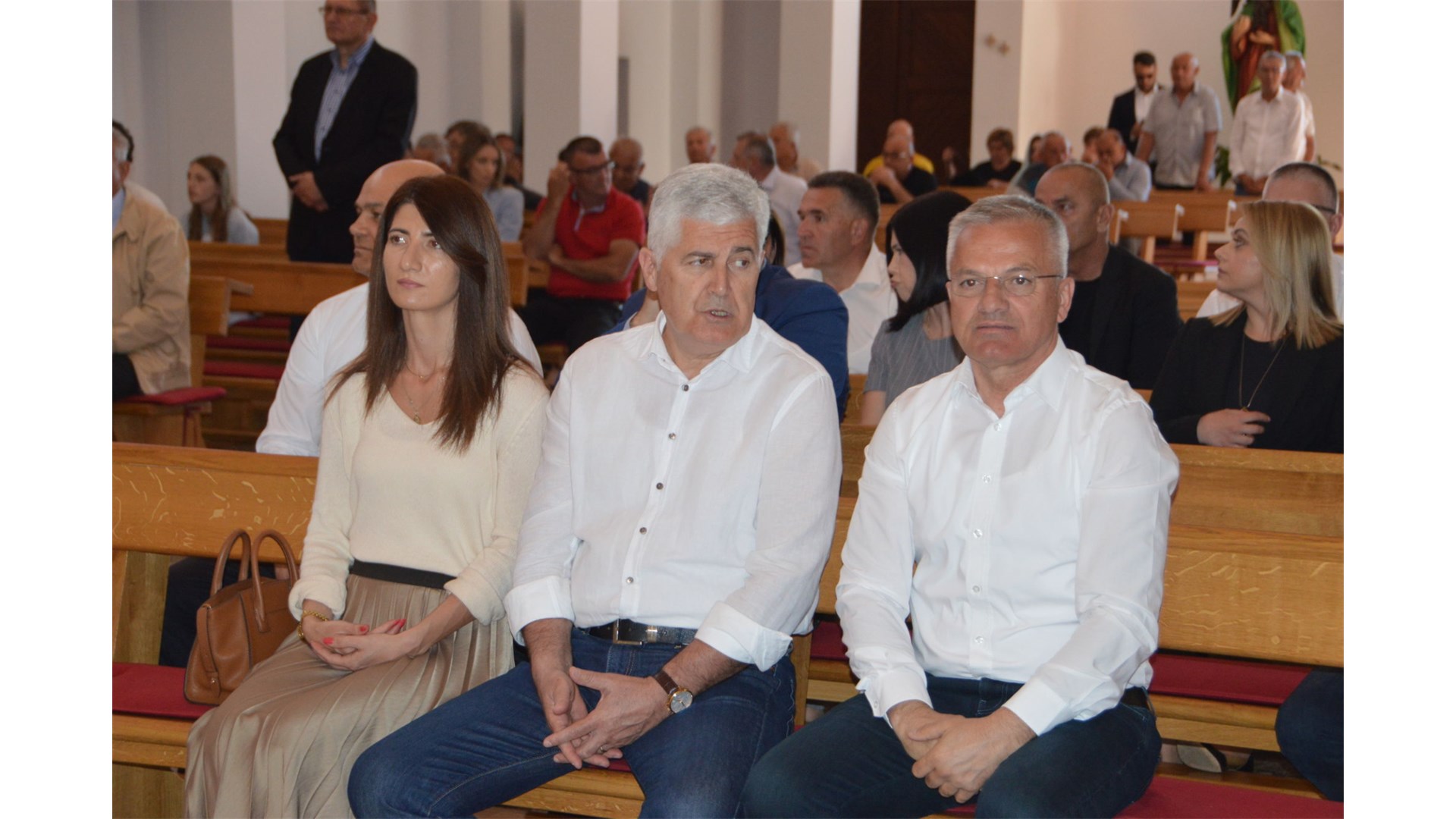 FOTO: Bili smo u Tihaljini. HDZ i Zvonko Milas tu su odradili završni skup! Ovog utorka krenulo glasovanje