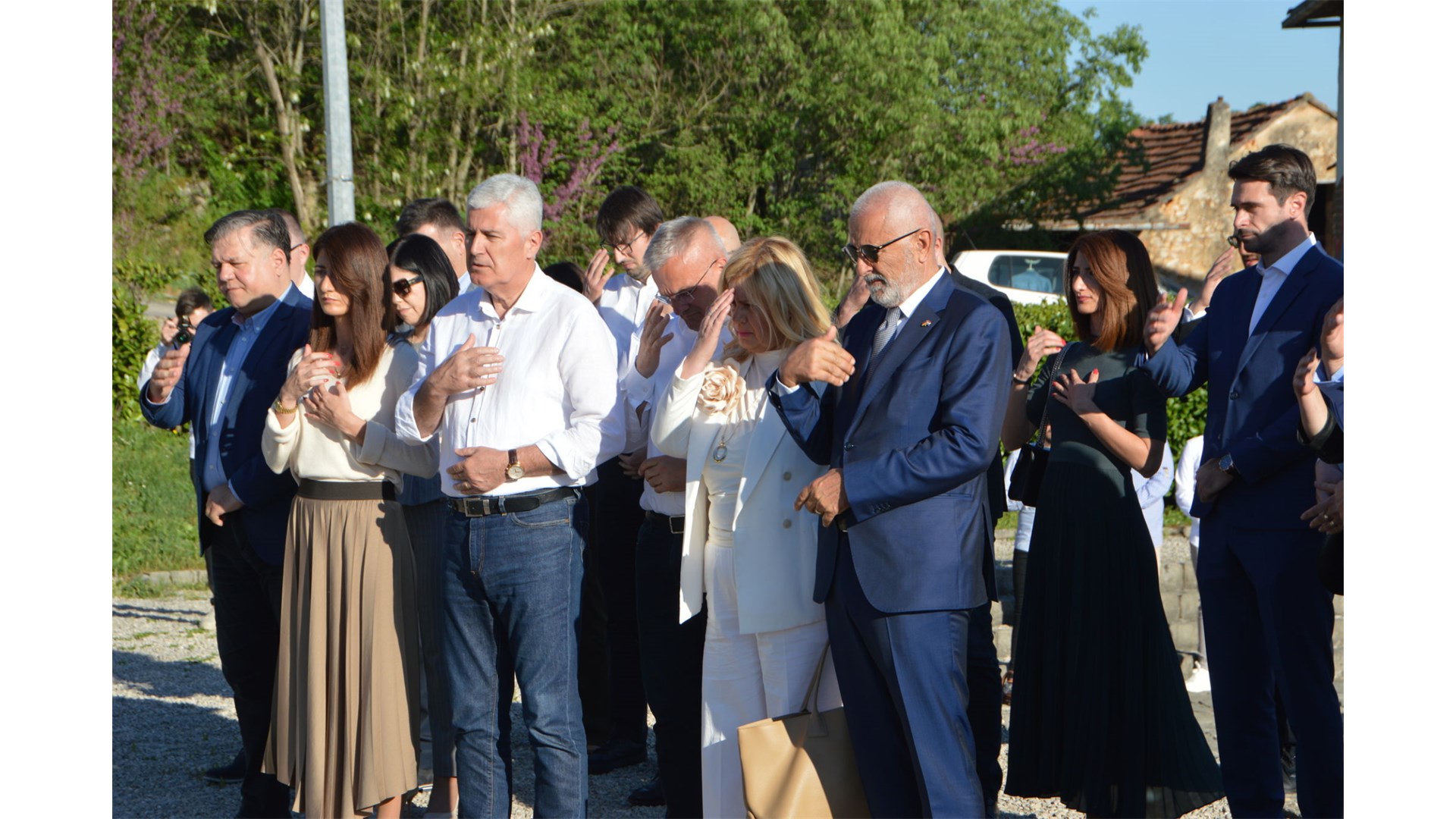 FOTO: Bili smo u Tihaljini. HDZ i Zvonko Milas tu su odradili završni skup! Ovog utorka krenulo glasovanje