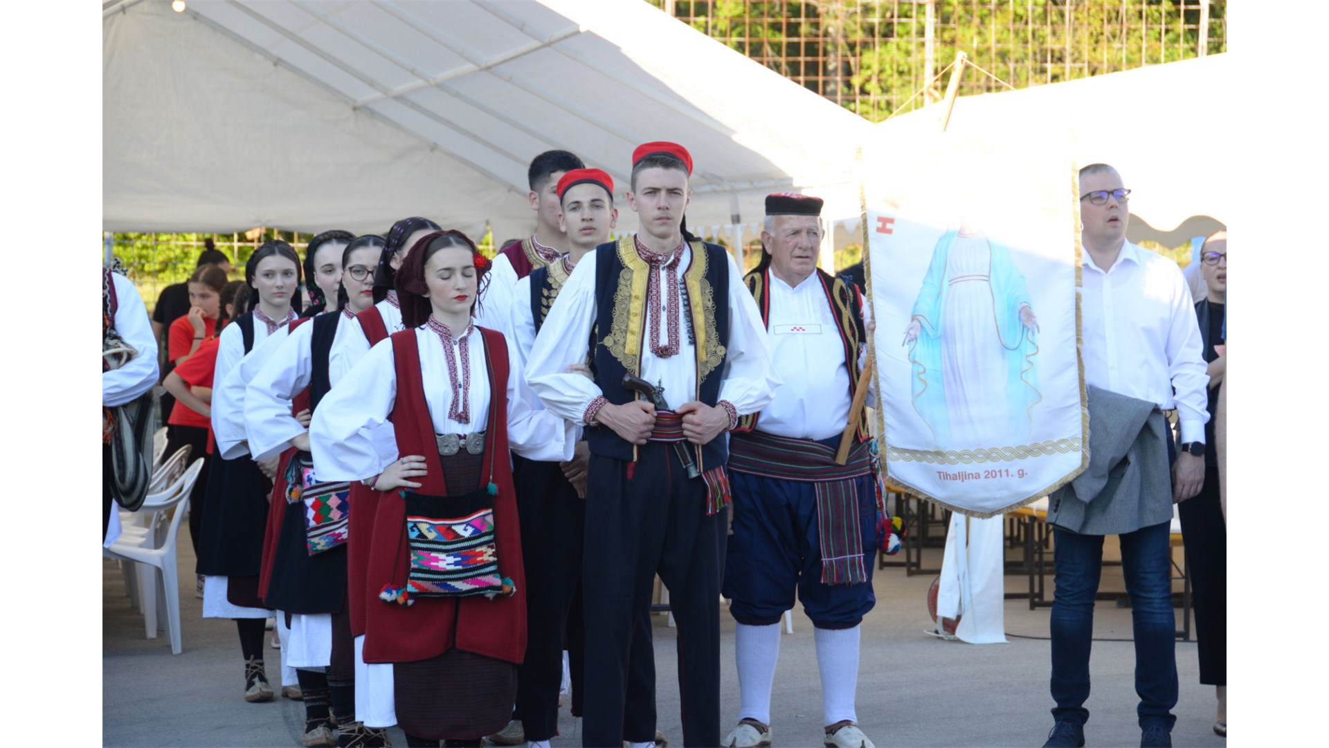 FOTO: Bili smo u Tihaljini. HDZ i Zvonko Milas tu su odradili završni skup! Ovog utorka krenulo glasovanje