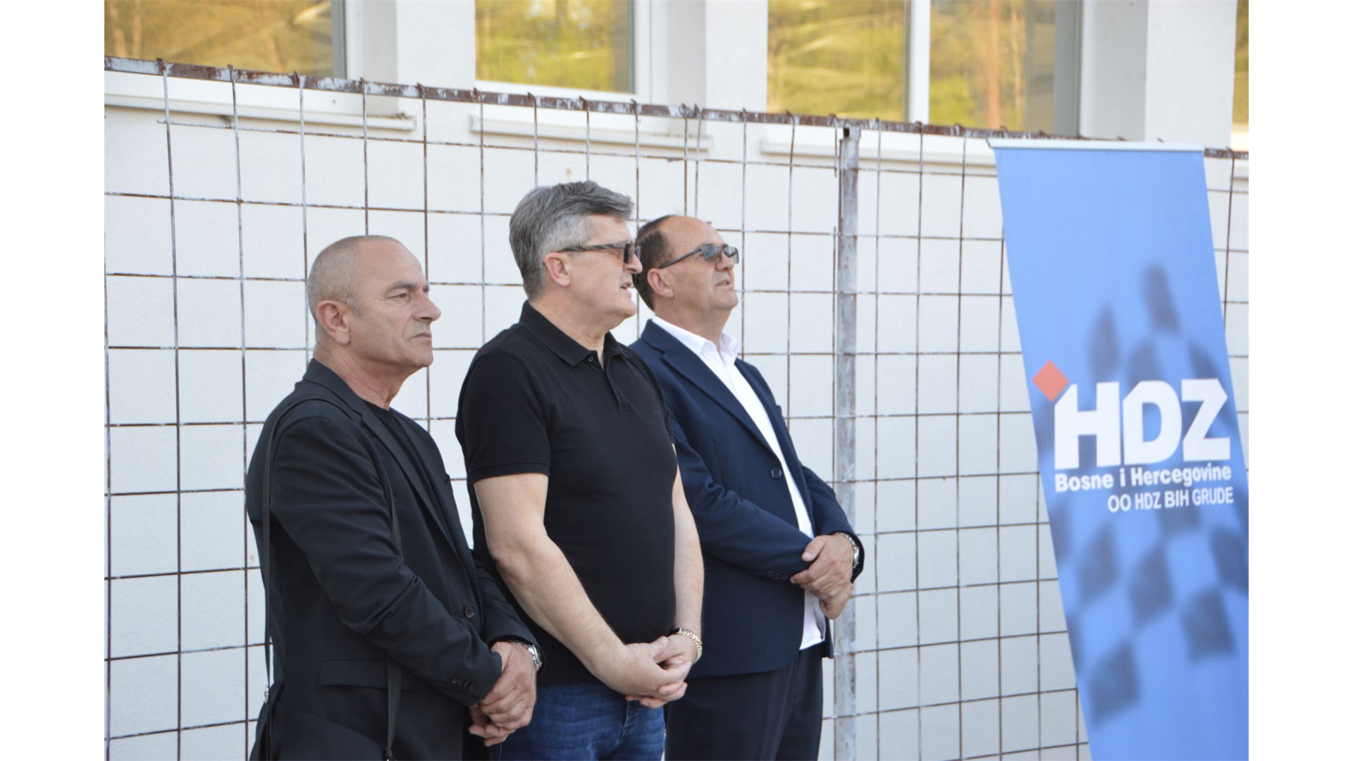 FOTO: Bili smo u Tihaljini. HDZ i Zvonko Milas tu su odradili završni skup! Ovog utorka krenulo glasovanje