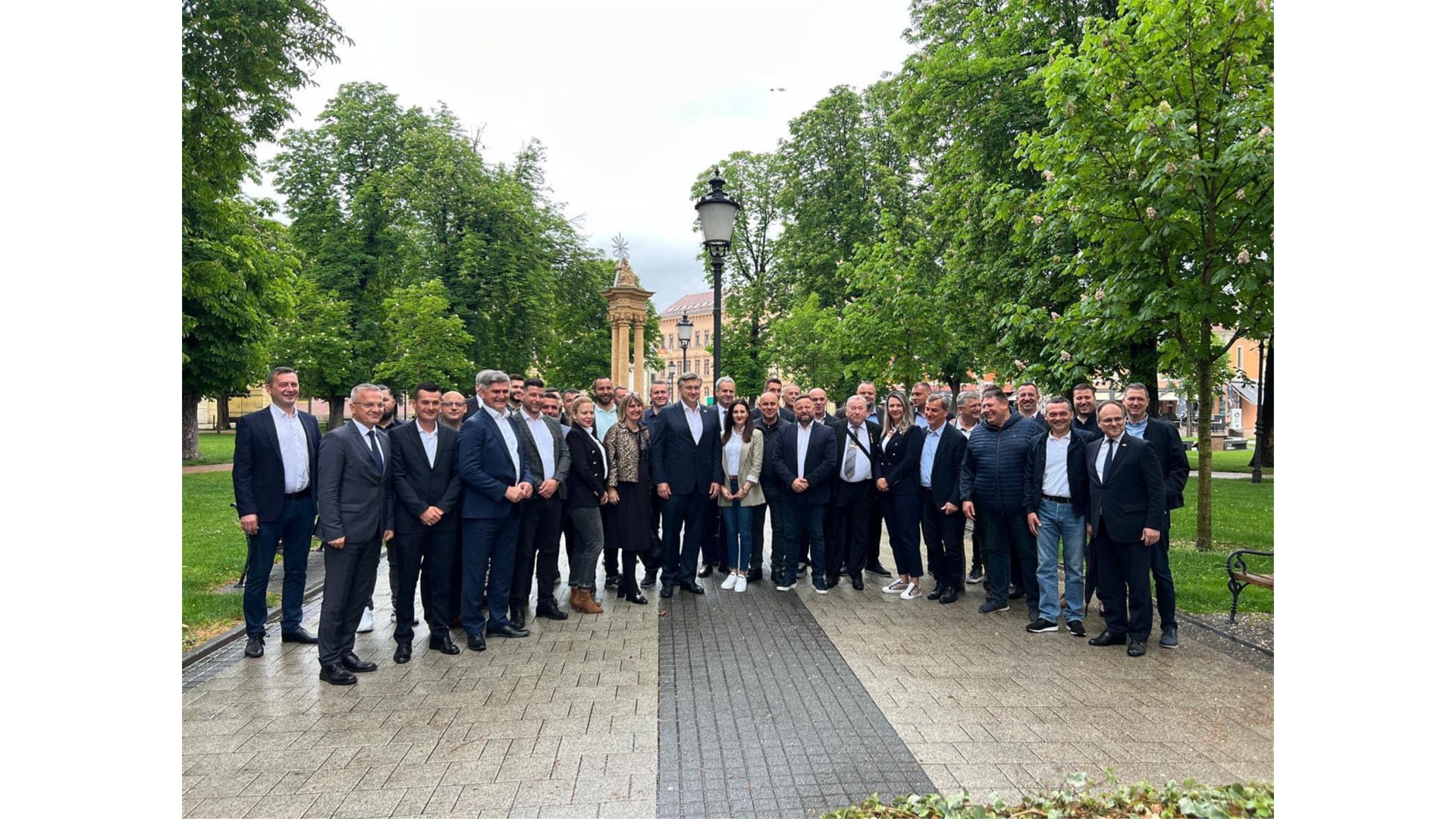 Dogovor je na pomolu! HDZ i Domovinski pokret preuzet će odgovornost za hrvatski narod!