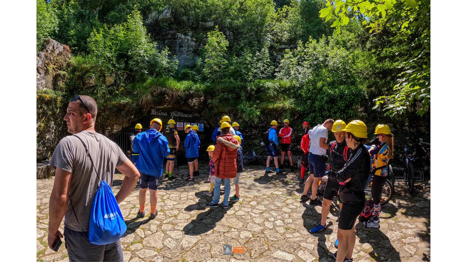 Više od stotinu biciklista na Ćiro biciklijadi od Hutova do Ravnog FOTO