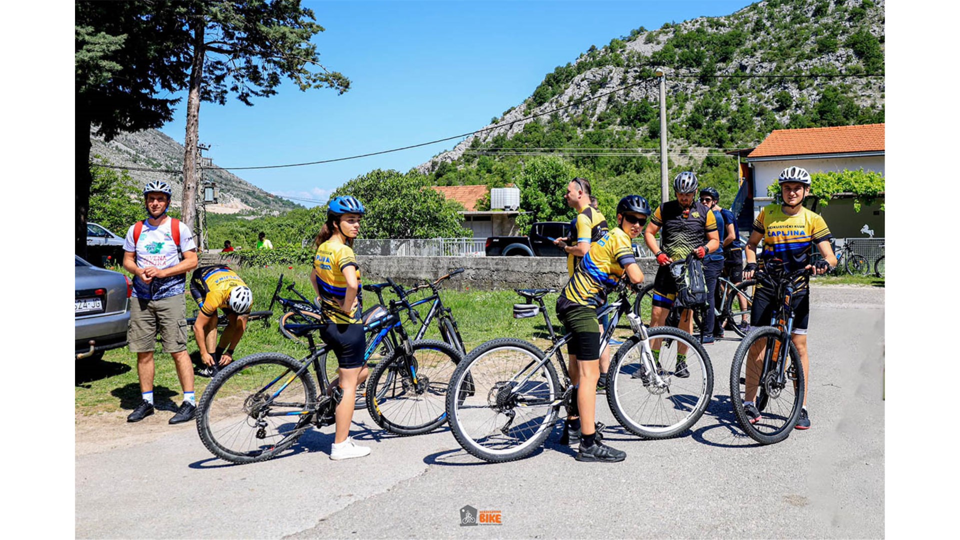 Više od stotinu biciklista na Ćiro biciklijadi od Hutova do Ravnog FOTO