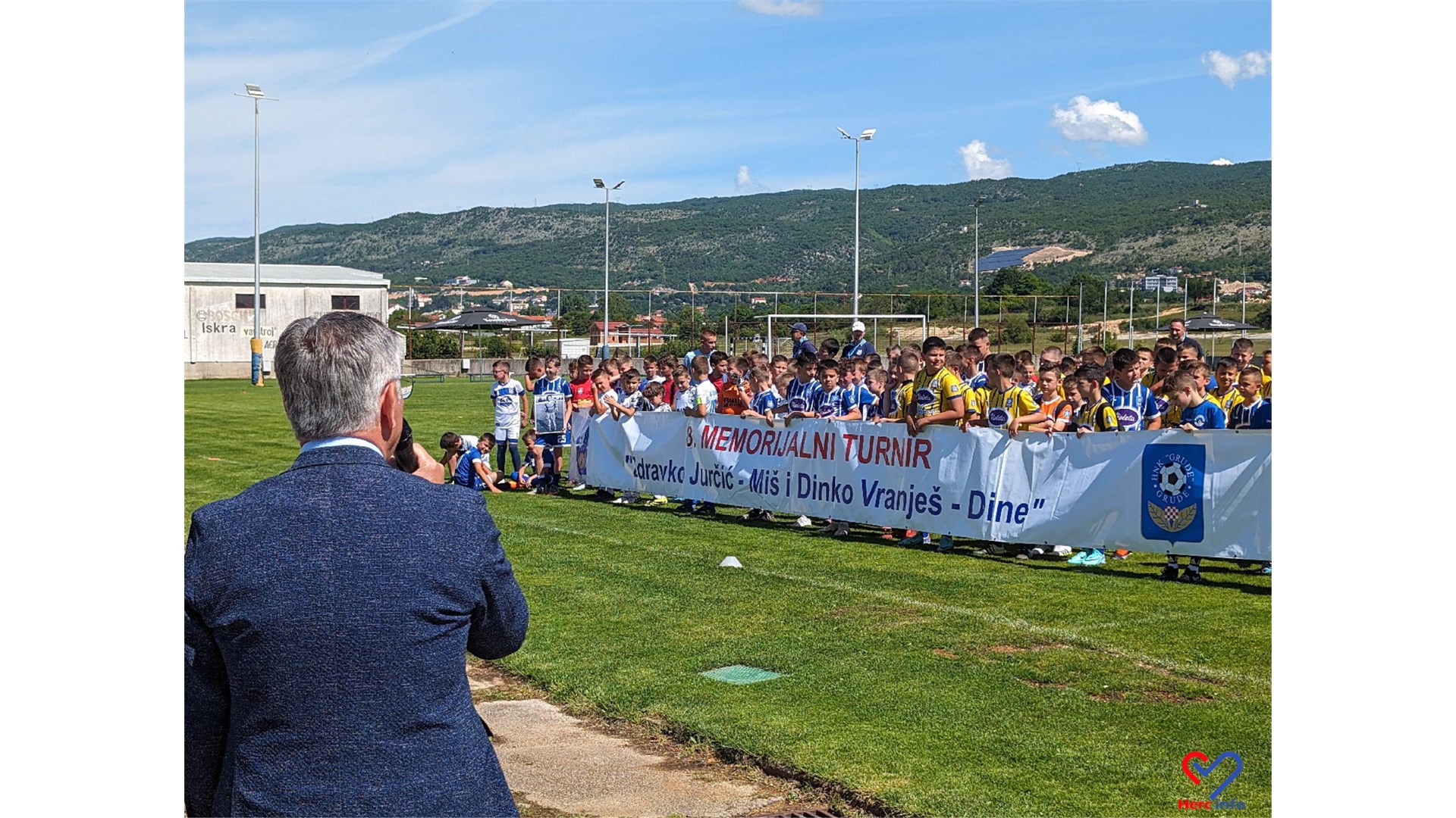 FOTO: Memorijalni turnir u čast Miša i Dine okupio u Grudama stotine djece iz BiH, Dalmacije...