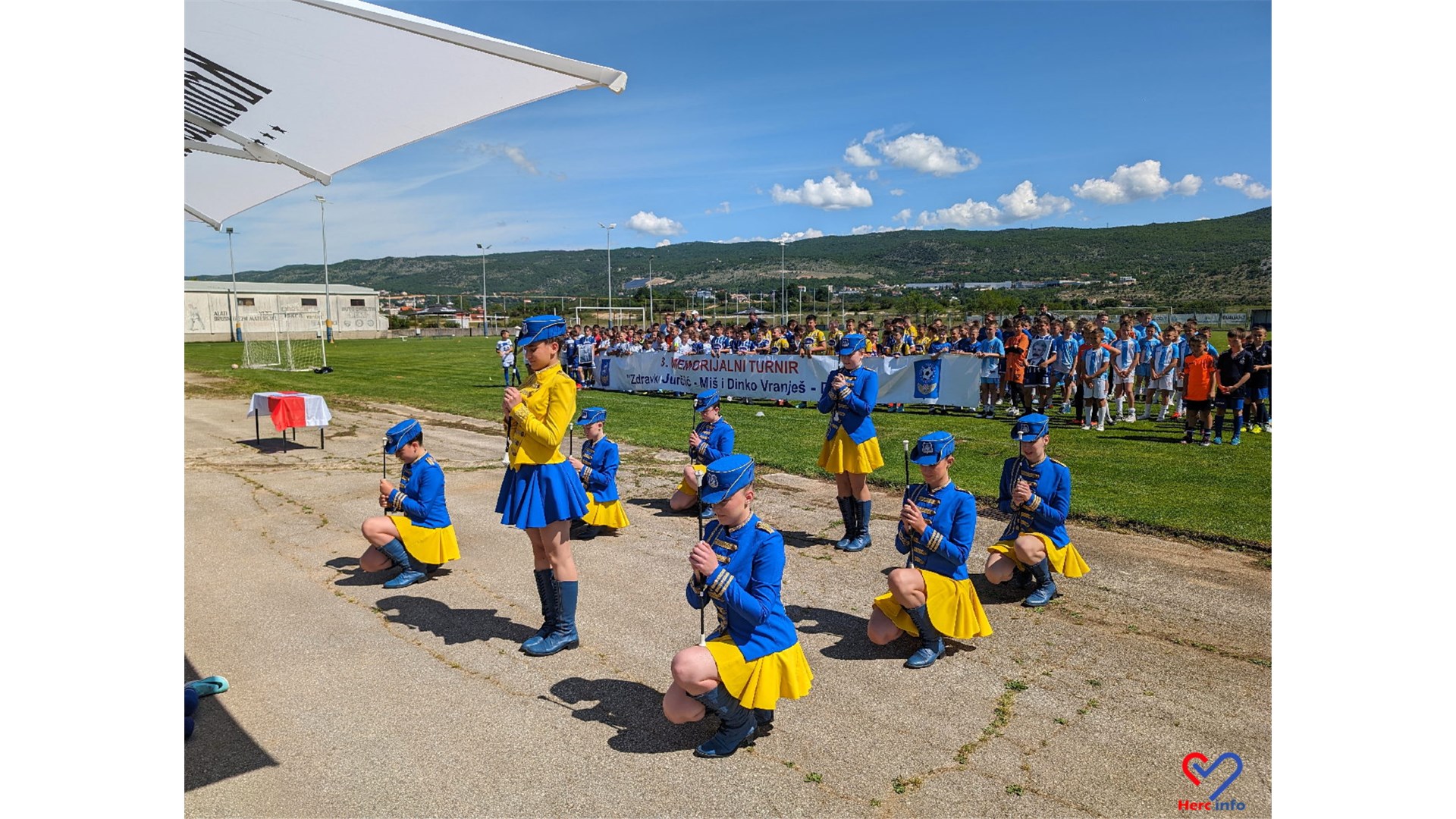 FOTO: Memorijalni turnir u čast Miša i Dine okupio u Grudama stotine djece iz BiH, Dalmacije...
