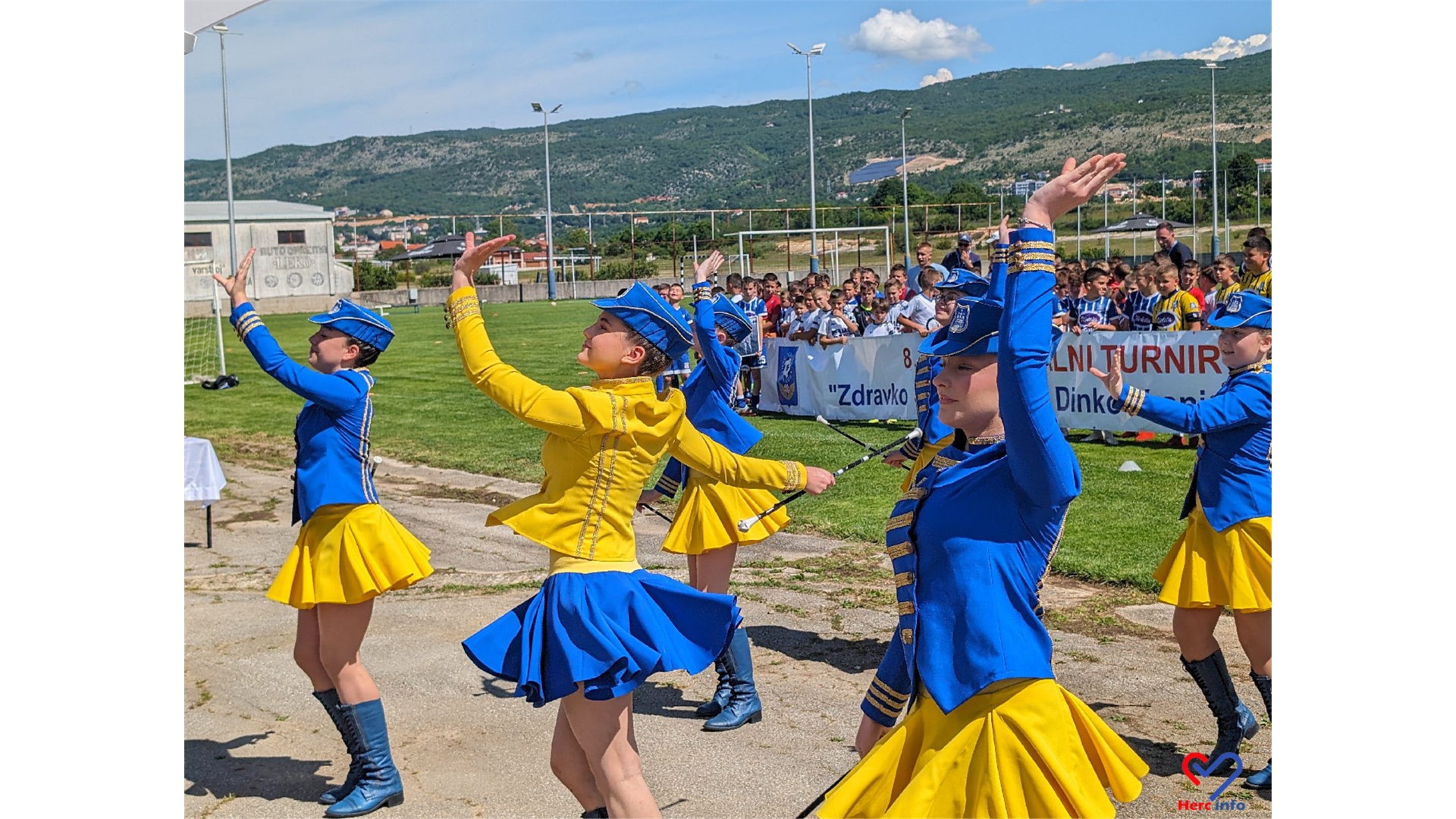 FOTO: Memorijalni turnir u čast Miša i Dine okupio u Grudama stotine djece iz BiH, Dalmacije...