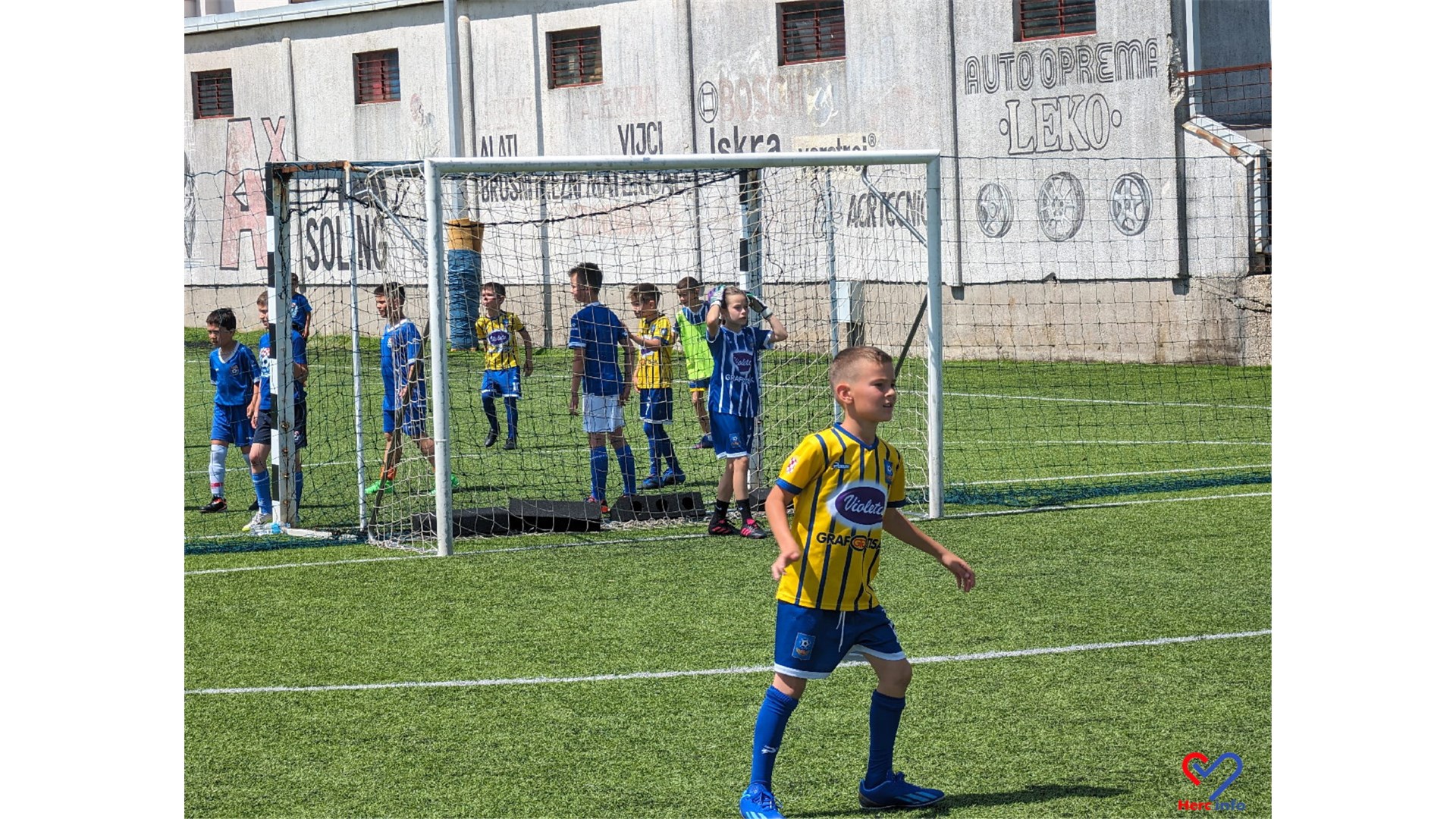 FOTO: Memorijalni turnir u čast Miša i Dine okupio u Grudama stotine djece iz BiH, Dalmacije...