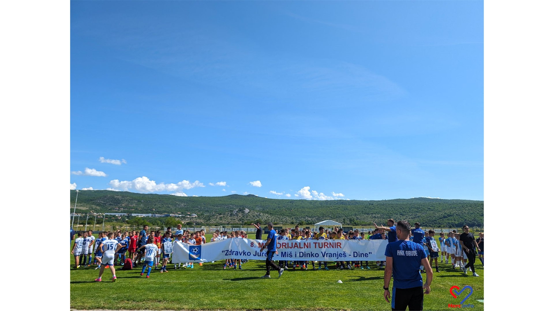 FOTO: Memorijalni turnir u čast Miša i Dine okupio u Grudama stotine djece iz BiH, Dalmacije...