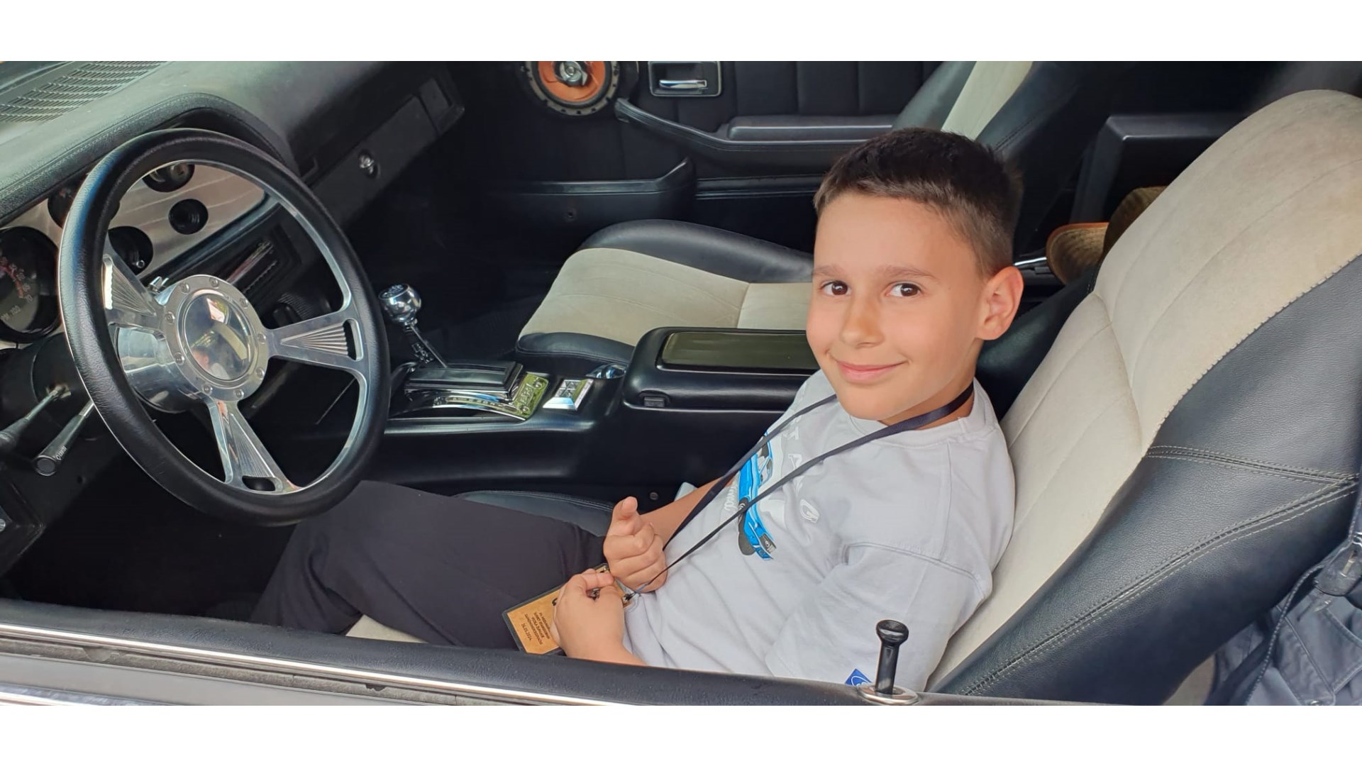 FOTO/VIDEO - 15. Međunarodni susret starodobnih vozila