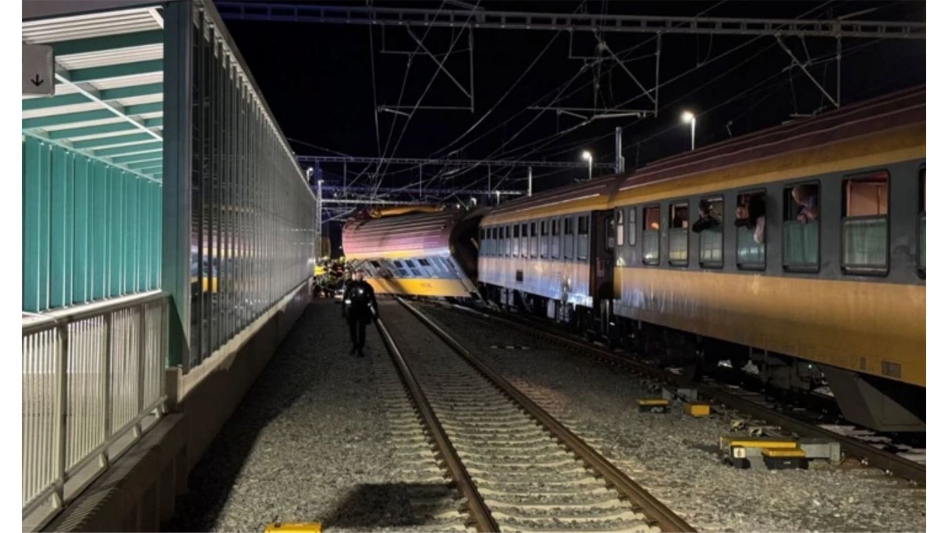 Sudar vlakova u Češkoj: Četvero mrtvih, deseci ozlijeđenih