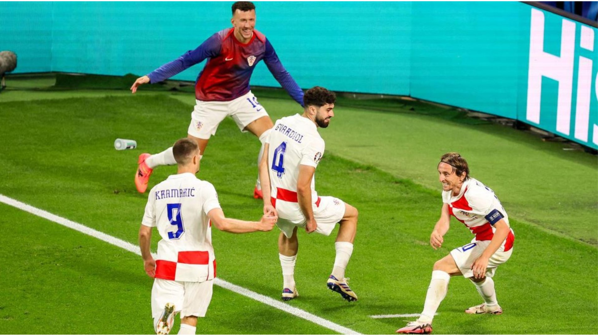 Navijamo za Dance, Engleze (3 ili više razlike), Turke i Portugalce