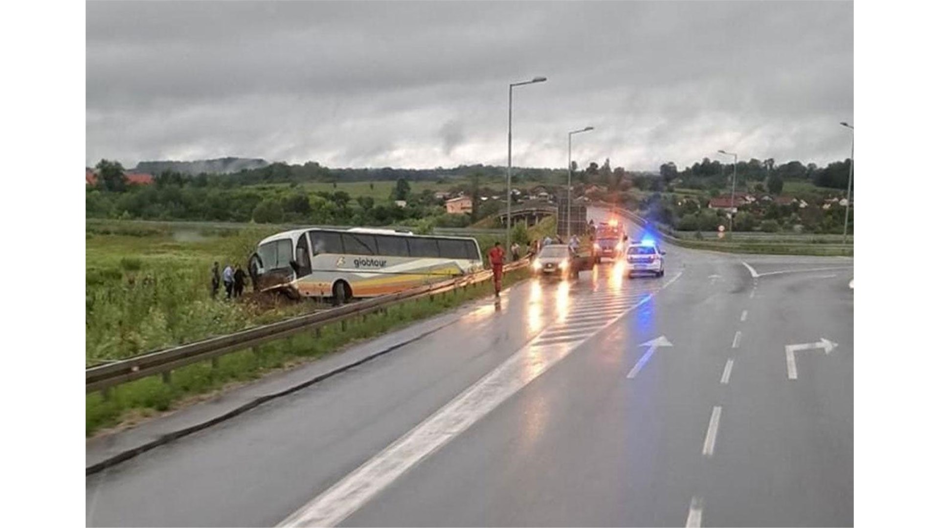 Globtourov autobus sletio s ceste