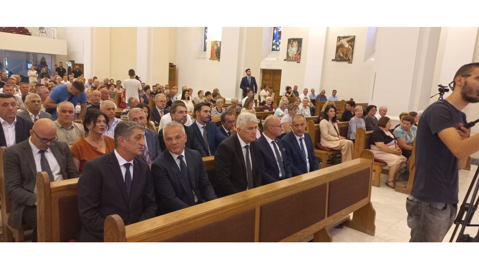 FOTO: 31 je godina od progona i zločina nad Hrvatima Bugojna, i danas se traga za tijelima 15 logoraša