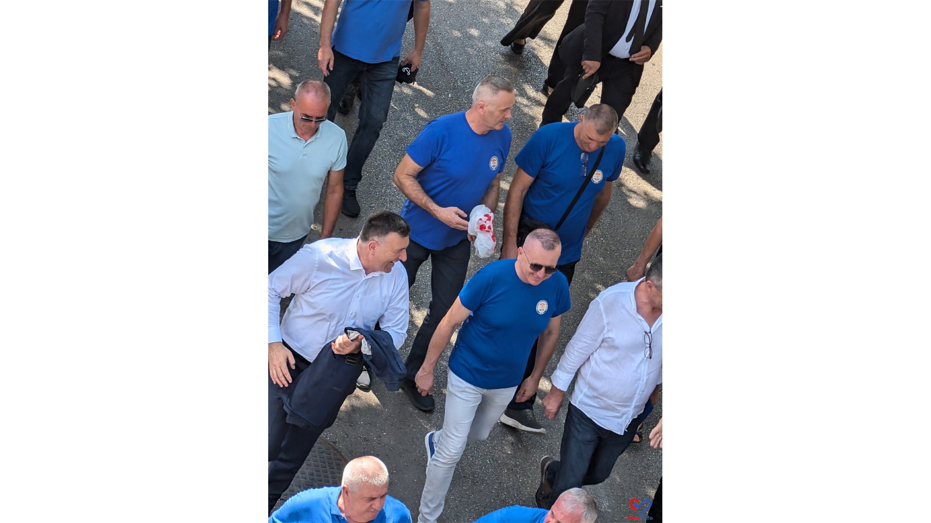 FOTO: Mimohod povodom obljetnice nositelja ratnih odličja HVO-a u Mostaru