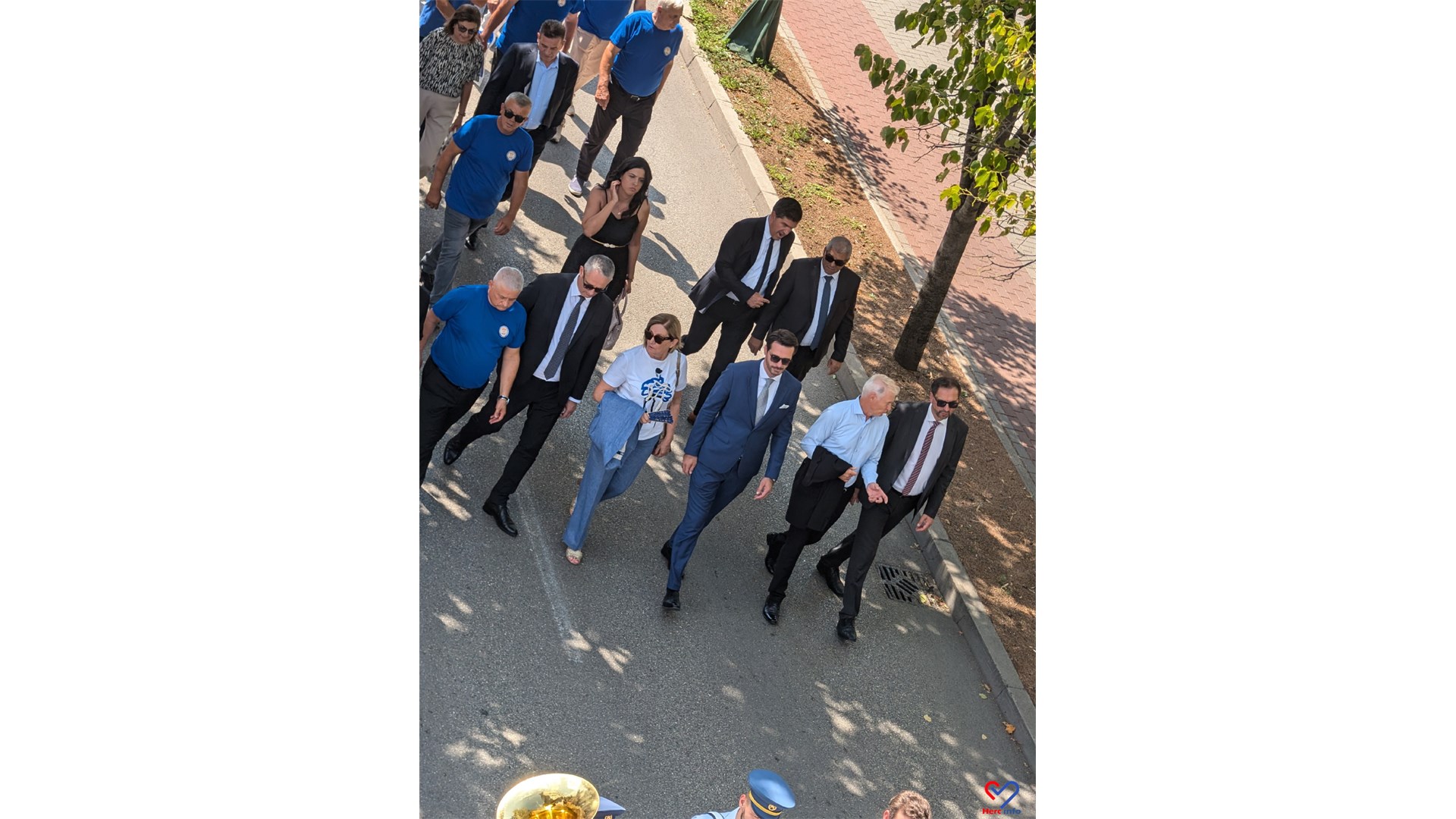 FOTO: Mimohod povodom obljetnice nositelja ratnih odličja HVO-a u Mostaru