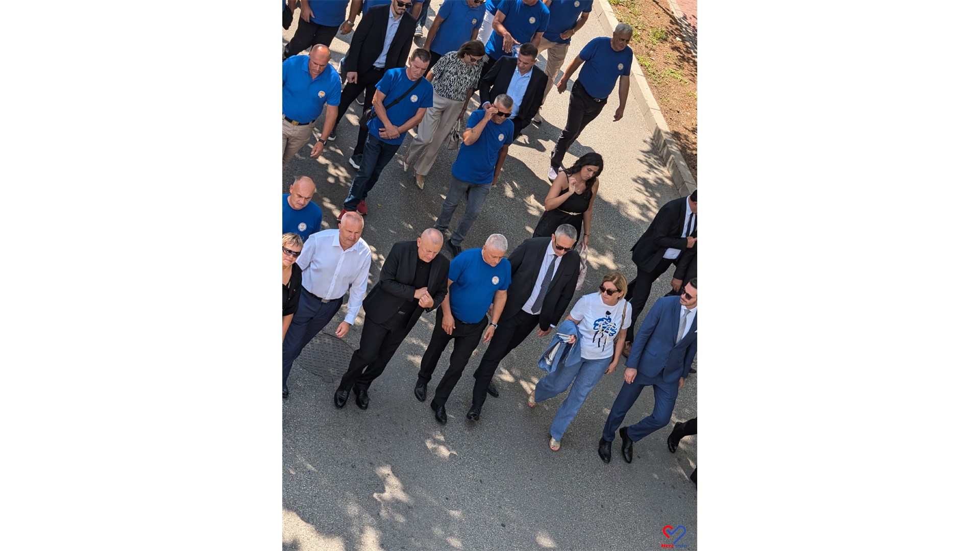 FOTO: Mimohod povodom obljetnice nositelja ratnih odličja HVO-a u Mostaru