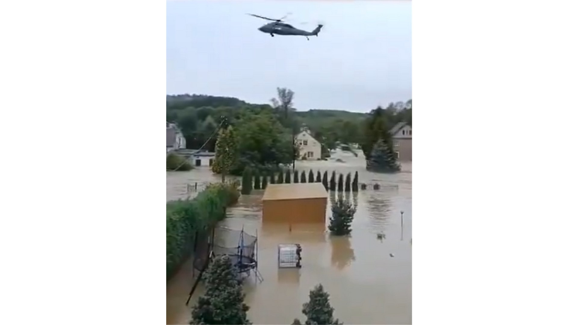 Proglašeno stanje prirodne katastrofe u Poljskoj. Evakuiraju se gradovi i sela