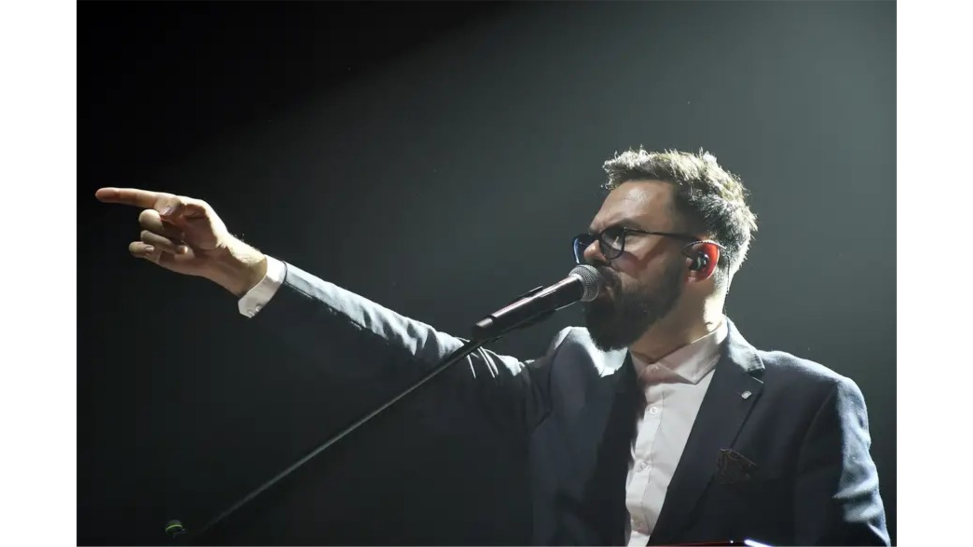 VIDEO: Petar Grašo postavio sudbonosno pitanje i ponudio odgovor u stilu najboljeg romantika