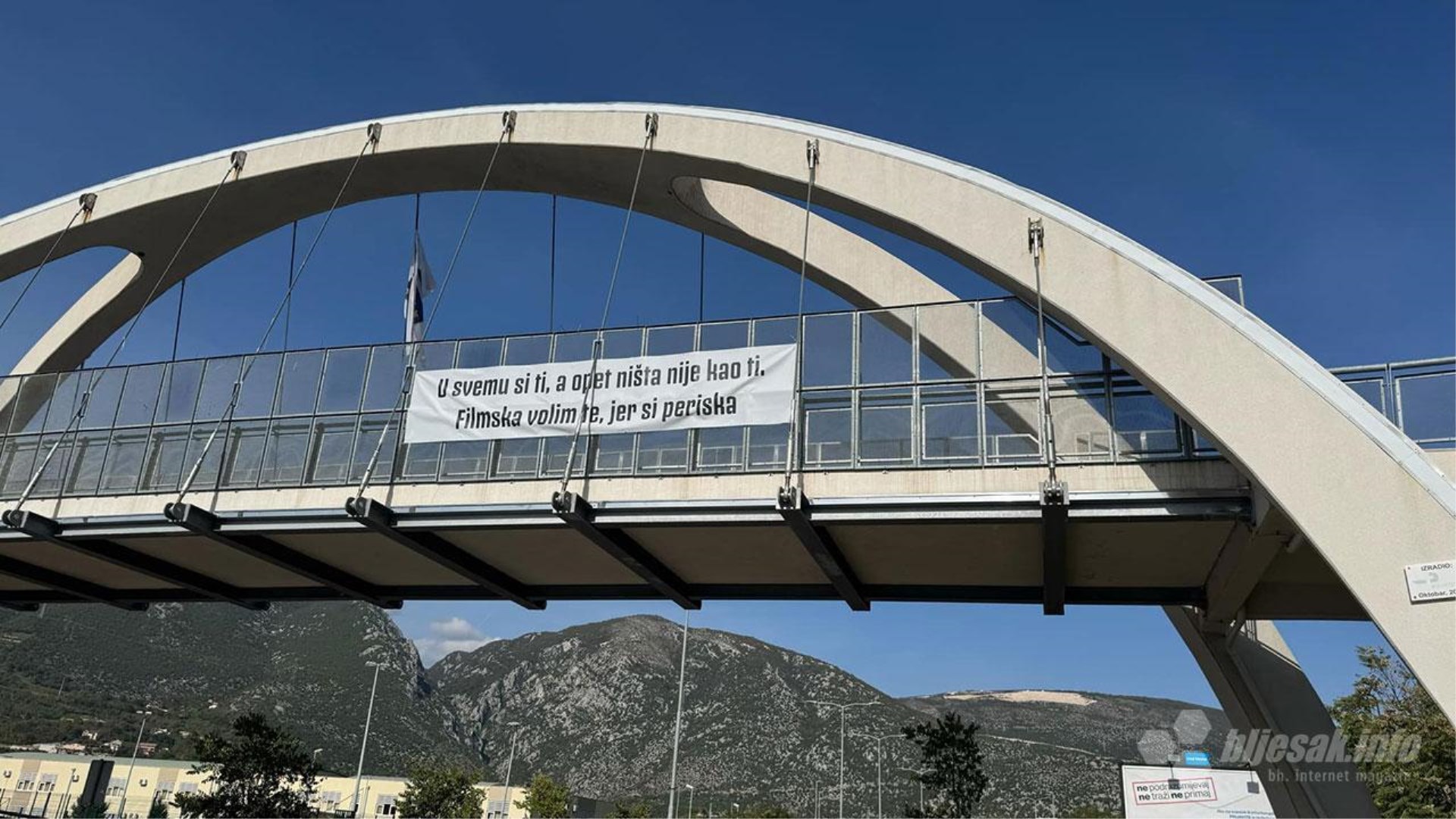 Mostarska romantika: ''U svemu si ti, a opet ništa nije kao ti..''