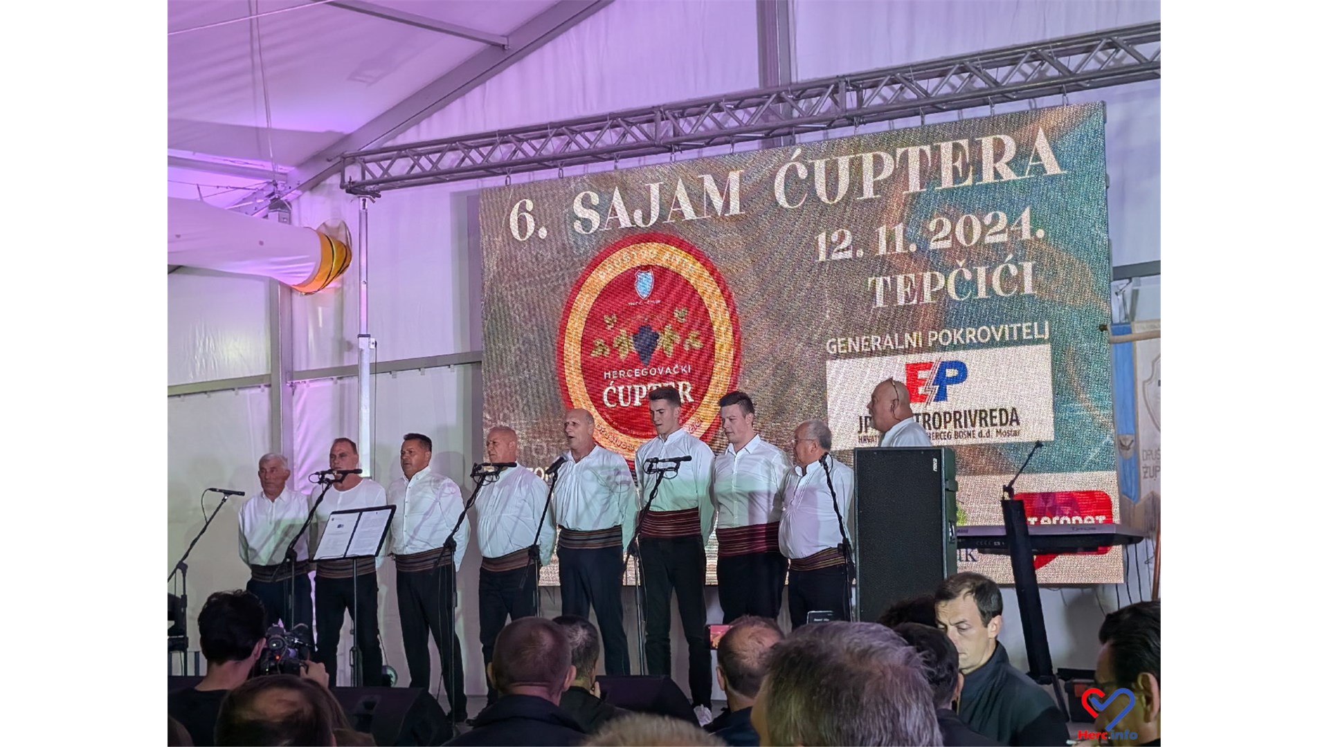 FOTO: Sajam ćuptera oduševio! Fra Mile Vlašić: Ćupter je mali i sladak, i ima veliku vrijednost