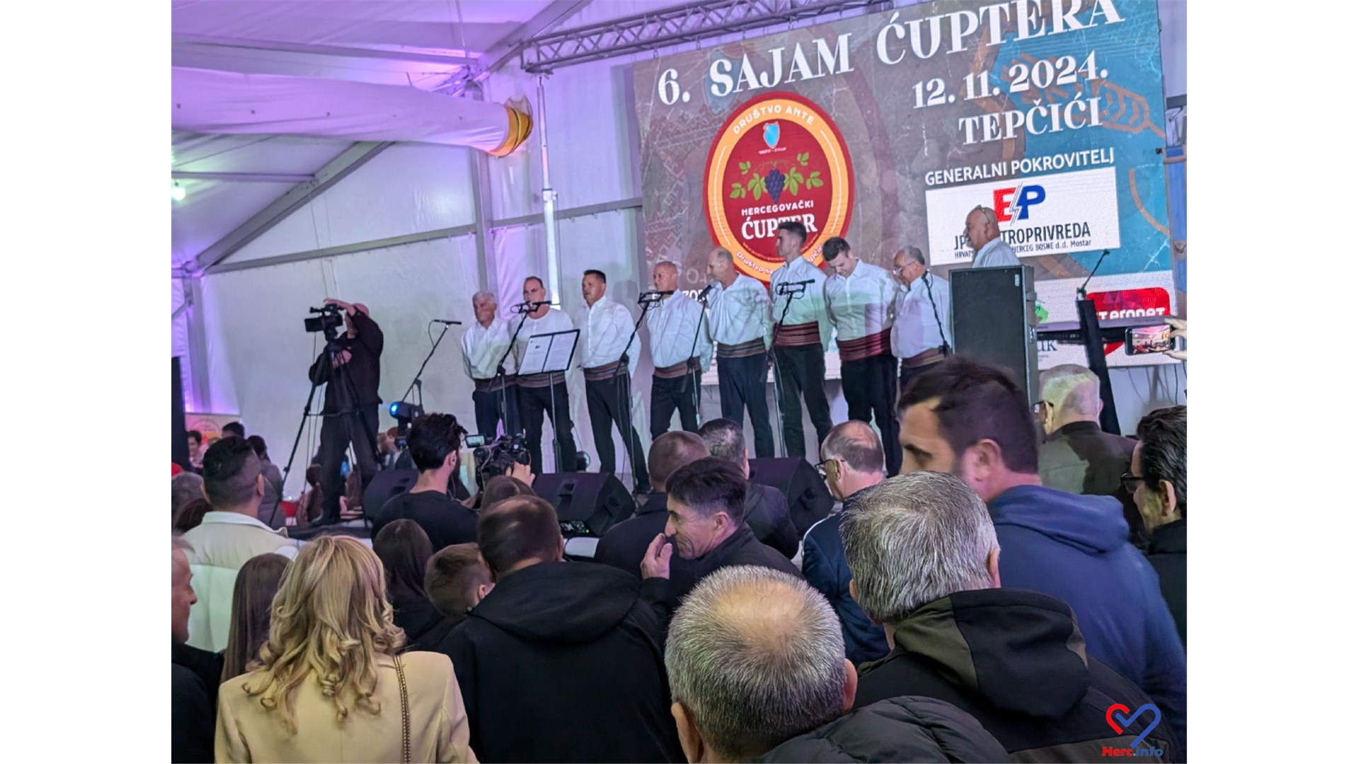 FOTO: Sajam ćuptera oduševio! Fra Mile Vlašić: Ćupter je mali i sladak, i ima veliku vrijednost