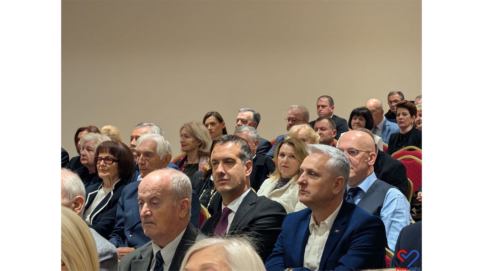 FOTO: Josip Muselimović predstavio novu knjigu i proslavio 80. rođendan!