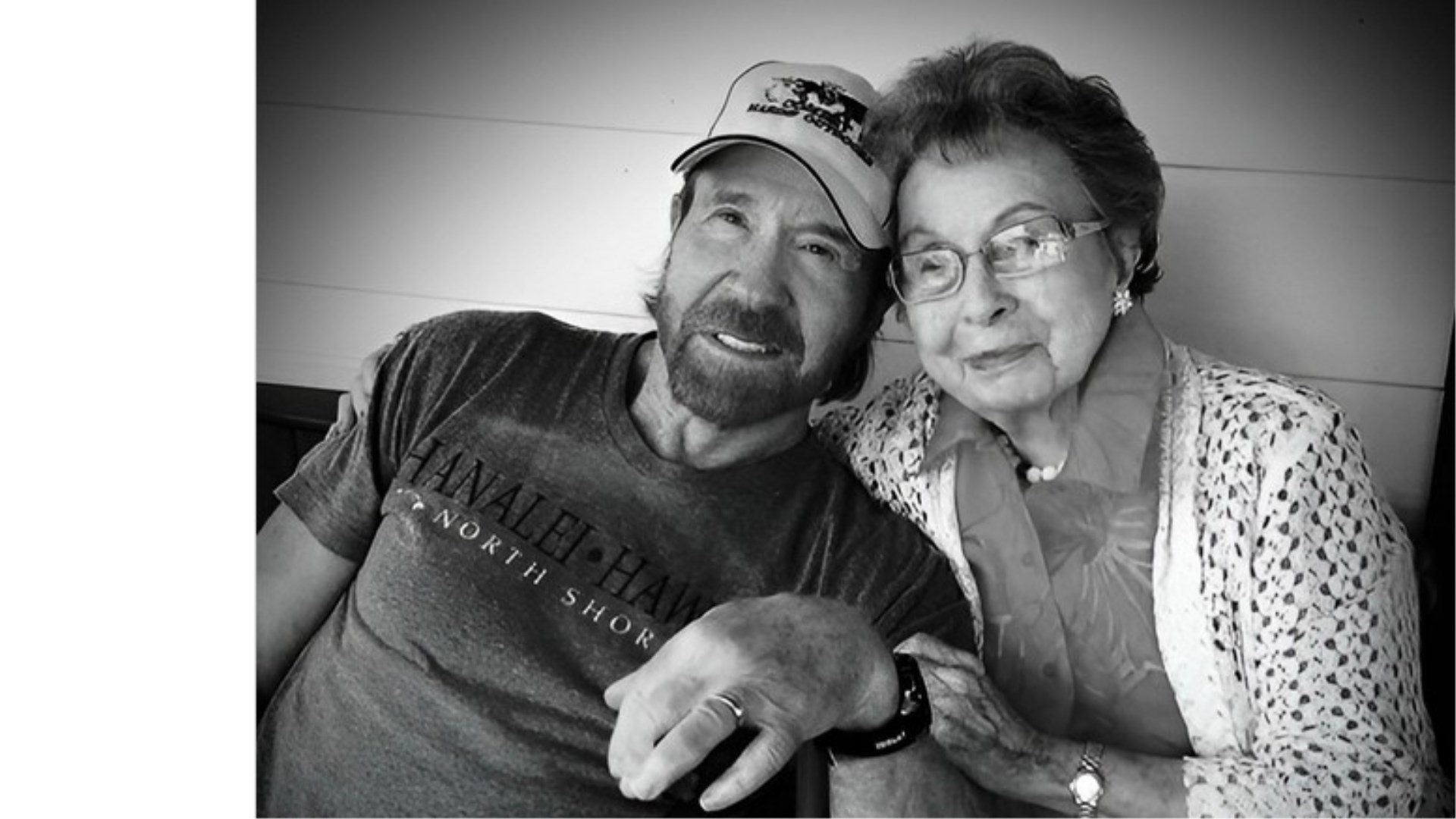 Chuck Norris se oprostio od majke Wilme: Otišla je kući Isusu, bila je žena nepokolebljive vjere