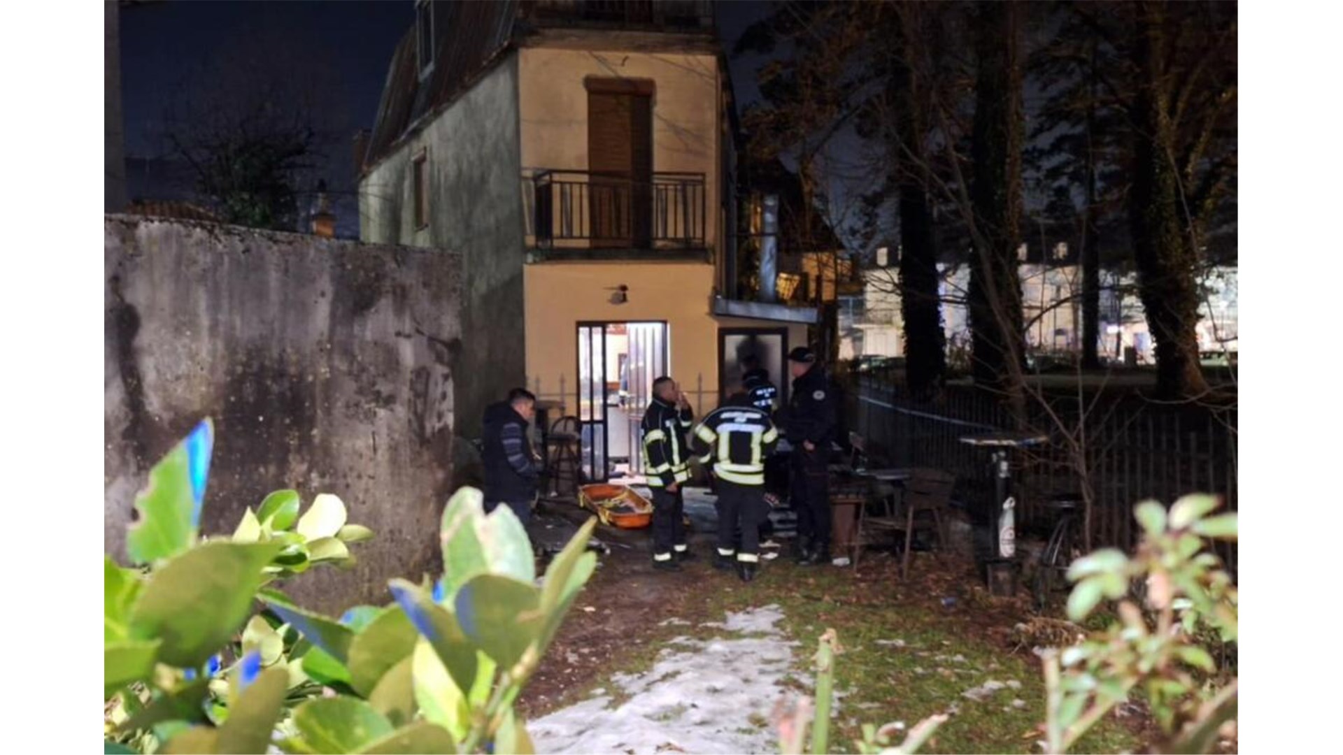 Sedam ubijenih u pucnjavi u Crnoj Gori! Među njima i dvoje djece! Ubojica u bijegu
