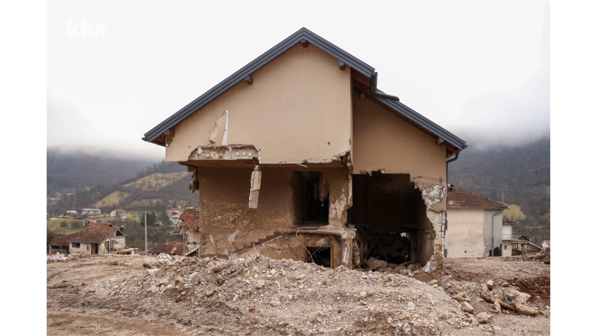 FOTO: Donja Jablanica bespovratno uništena! Nakon 4 mjeseca nitko nije uhićen, a SDA koja je sve omogućila vlasniku kamenoloma opet je na vlasti