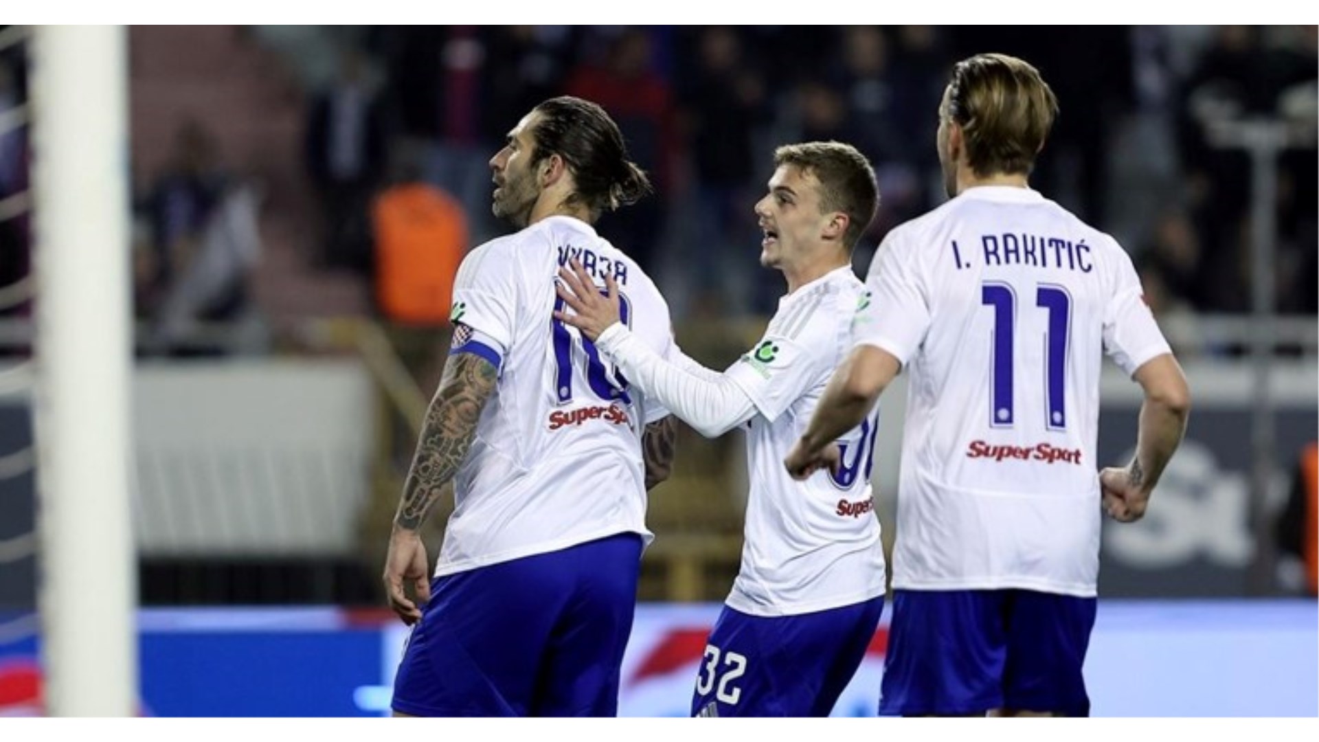 Hajduk slavio golom iz penala i preuzeo vrh ljestvice! Torcida zviždala pa zapjevala